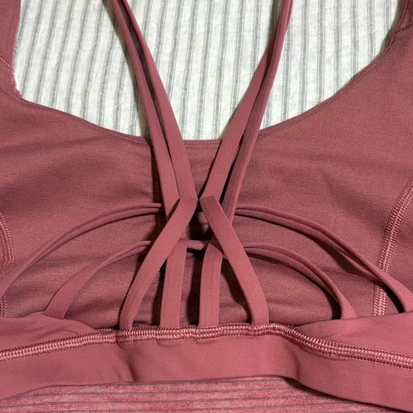 Lululemon Moment to Movement 2-in-1 Tank ~ 12 ~ Heathered Cherry Tint - Picture 4 of 10
